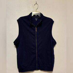 ‼️NEW‼️Roundtree & Yorke Casual vest